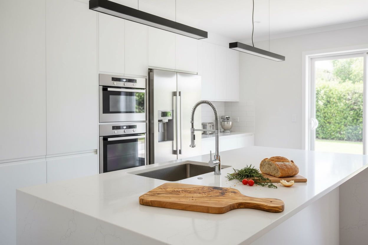 Breakfast board 30 cm with handle