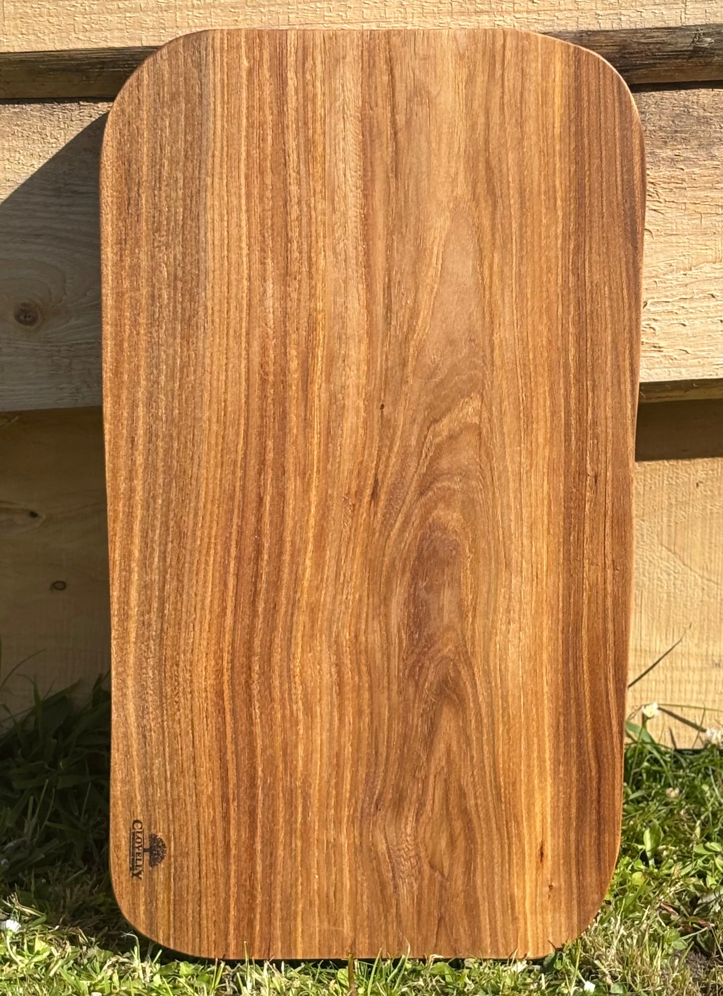 Elm Chopping board large