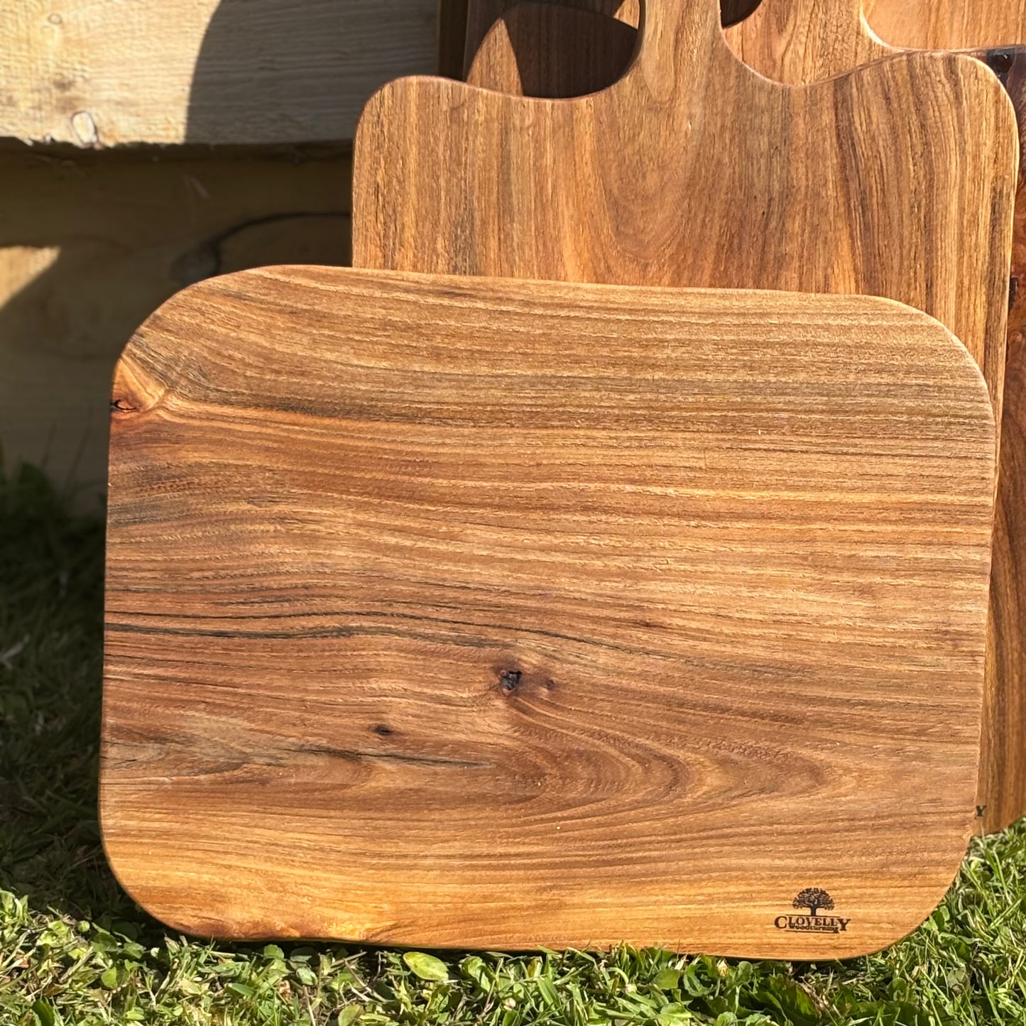 Elm Chopping Board medium