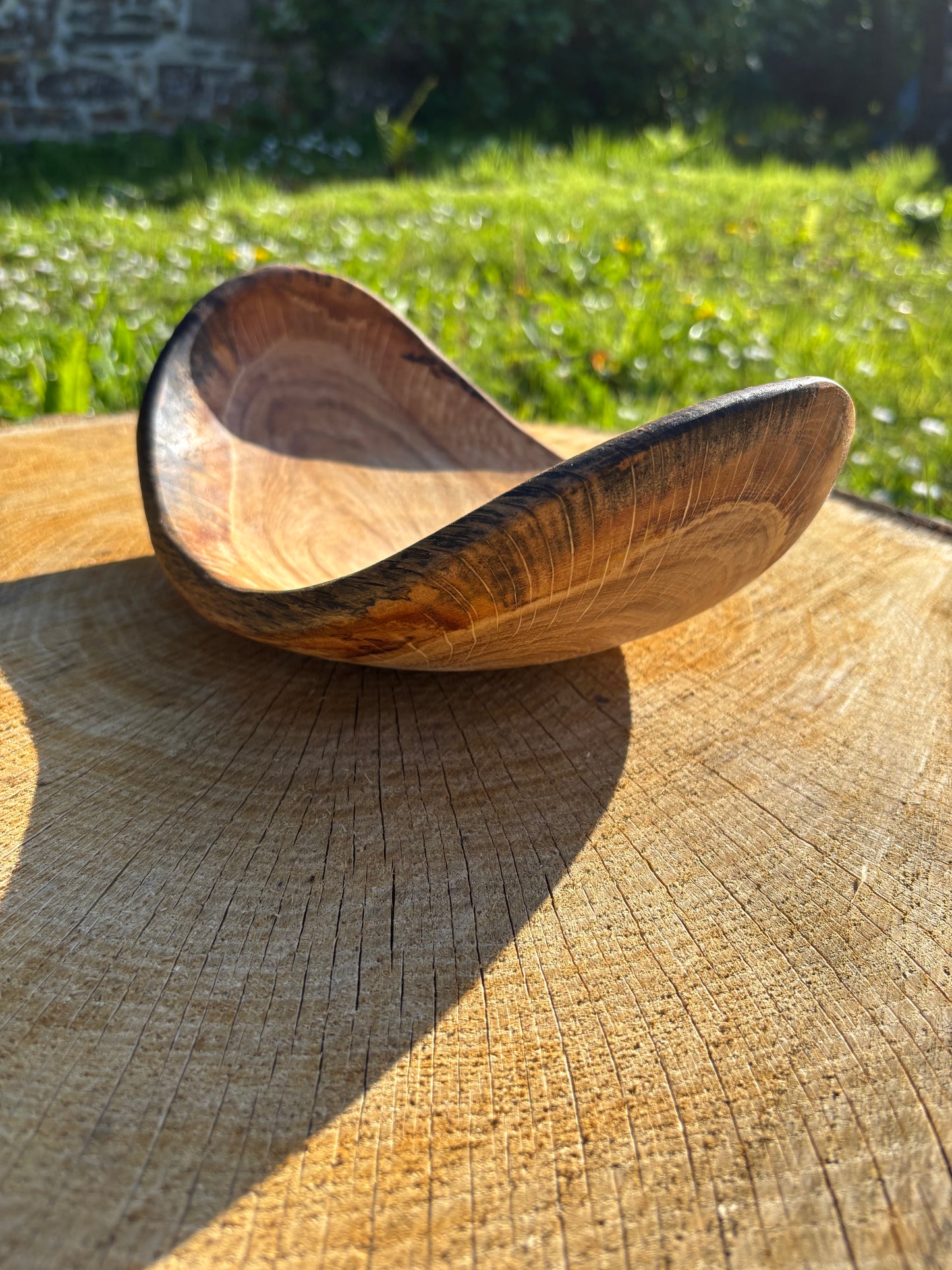 Oak bowl live edge