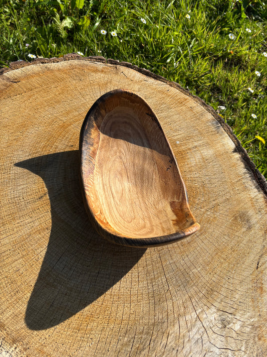 Oak bowl live edge