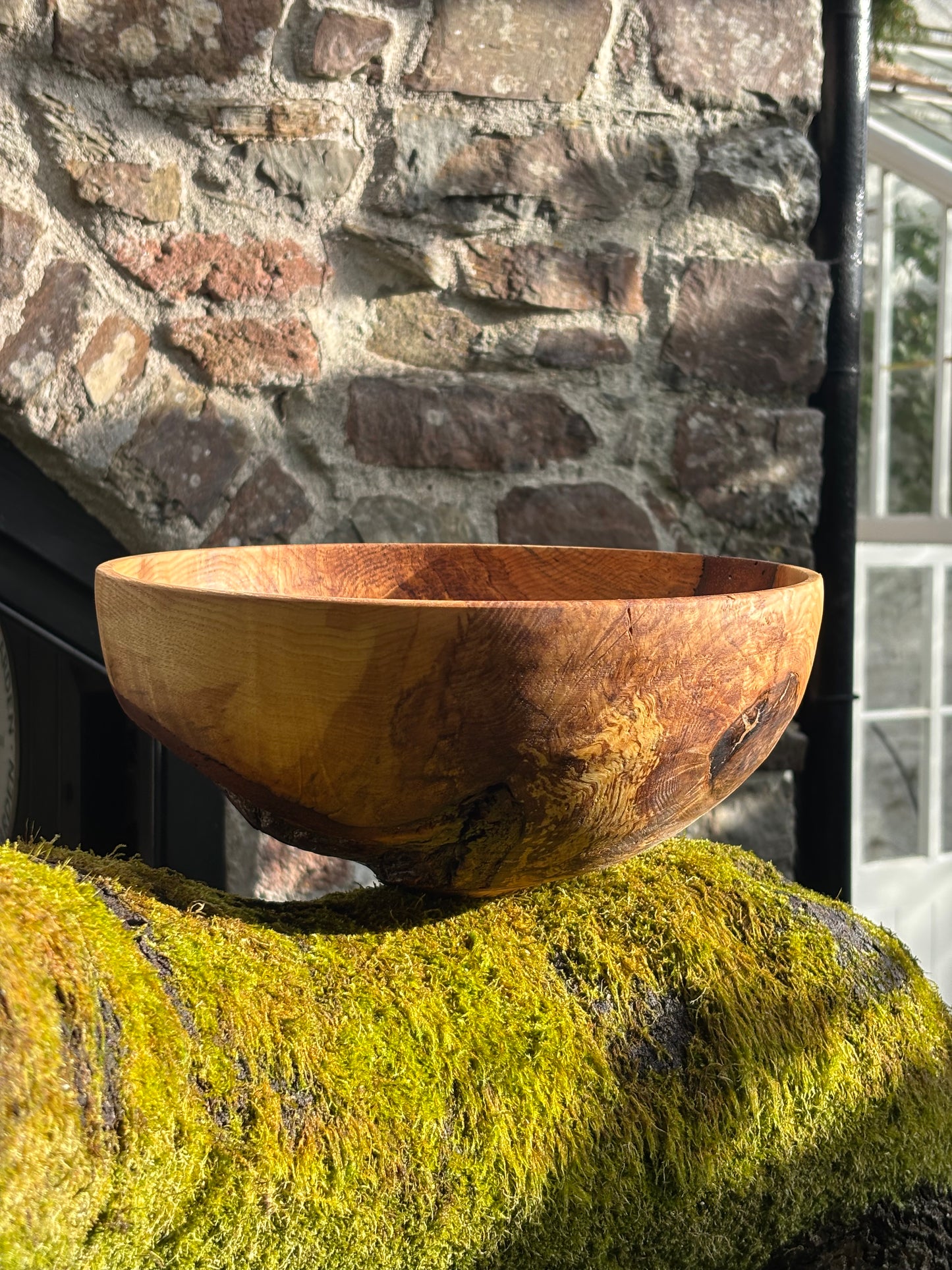 Handcrafted Ash rootball Bowl – Unique Natural Wood Grain