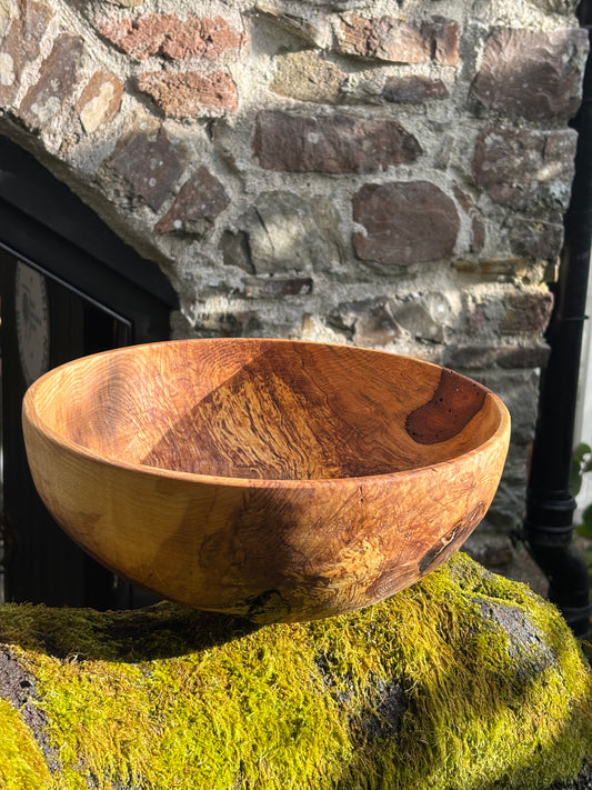 Handcrafted Ash rootball Bowl – Unique Natural Wood Grain
